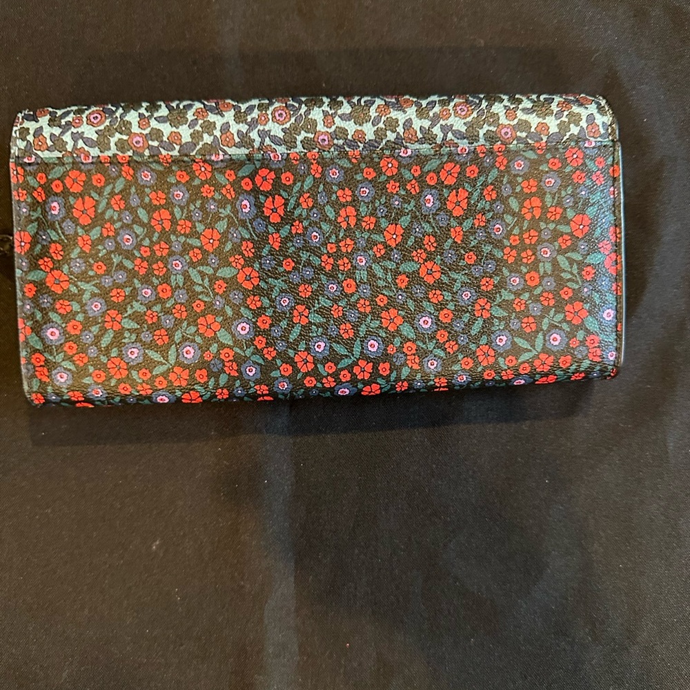 GUC Coach Multicolor Floral Wallet - Picture 2 of 5